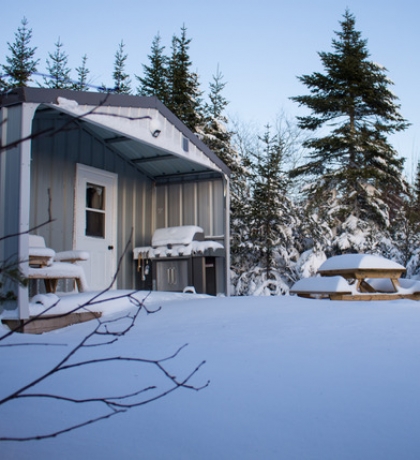 Sled Bed Package At Iron Mountain Wilderness Cabins Cb Island
