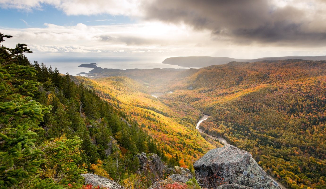 5 Challenging Hikes To Do This Fall 1
