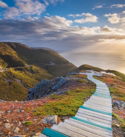 5 Easy Hikes To Do This Fall