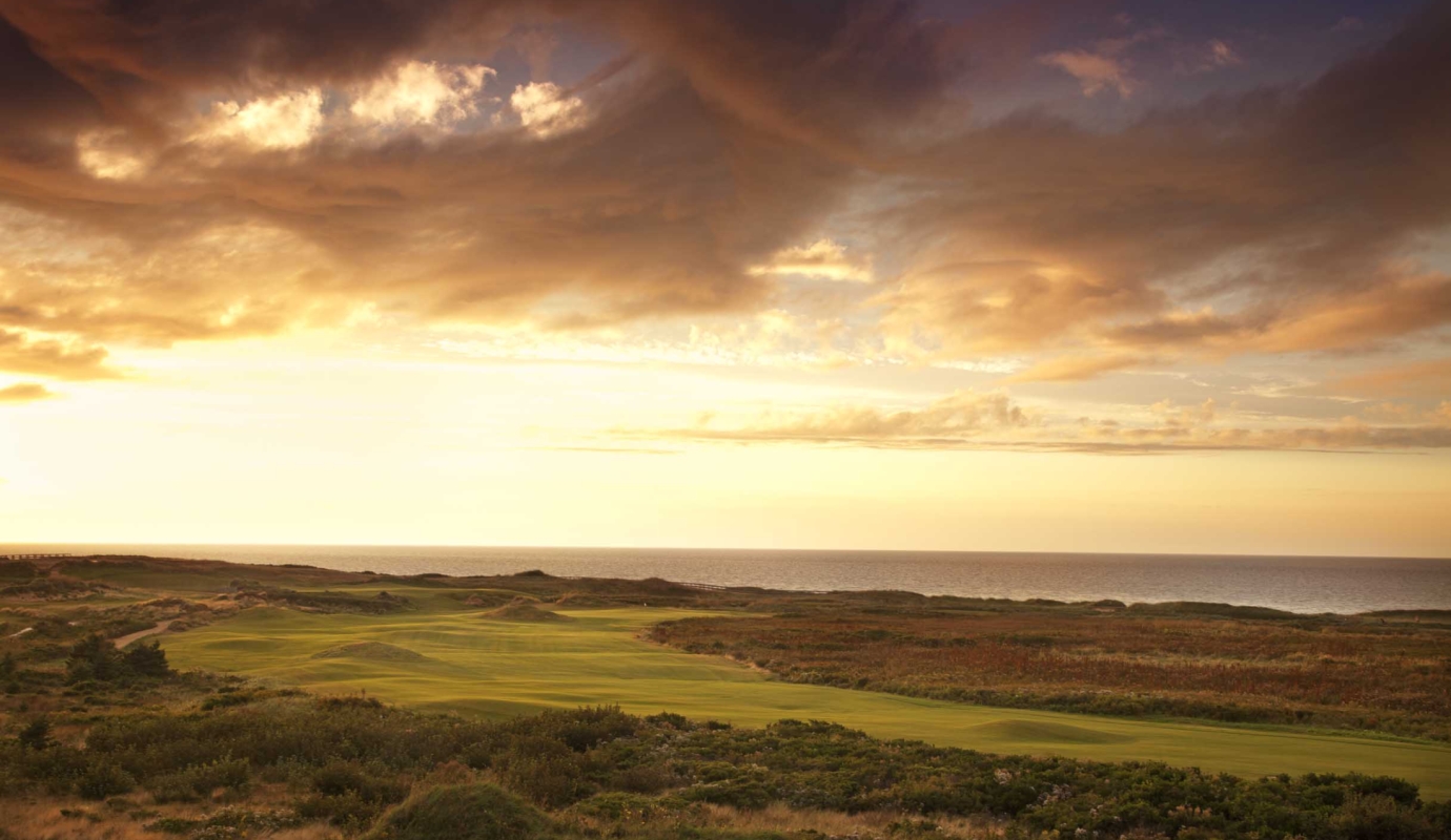 golf course by the ocean on cape breton island