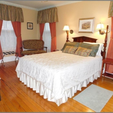 Celtic Charm Bed and Breakfast - Winter Special